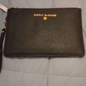 Simply Southern Clutch 
